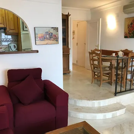 Benavista Διαμέρισμα Εστεπόνα